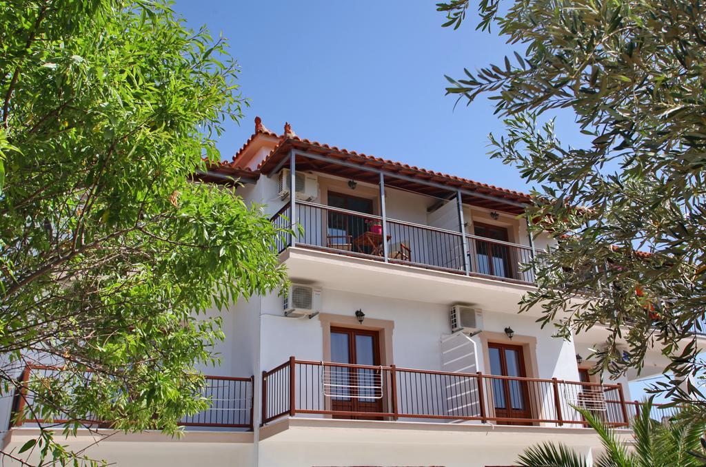Giasemi Apartments Skopelos stad Exteriör bild